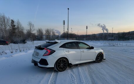 Honda Civic IX, 2018 год, 1 900 000 рублей, 3 фотография