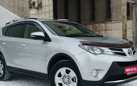 Toyota RAV4, 2014 год, 2 480 000 рублей, 2 фотография