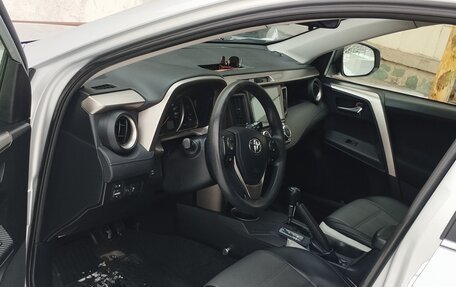 Toyota RAV4, 2014 год, 2 480 000 рублей, 9 фотография