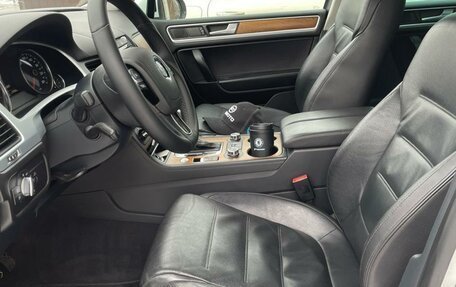 Volkswagen Touareg III, 2013 год, 2 550 000 рублей, 4 фотография