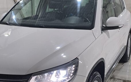 Volkswagen Tiguan I, 2011 год, 1 450 000 рублей, 22 фотография