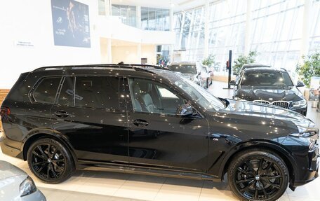 BMW X7, 2024 год, 19 250 000 рублей, 3 фотография