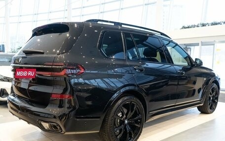 BMW X7, 2024 год, 19 250 000 рублей, 4 фотография