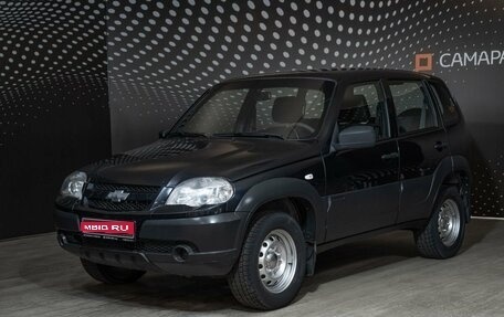 Chevrolet Niva I рестайлинг, 2018 год, 740 000 рублей, 1 фотография