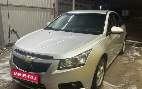 Chevrolet Cruze II, 2011 год, 740 000 рублей, 8 фотография