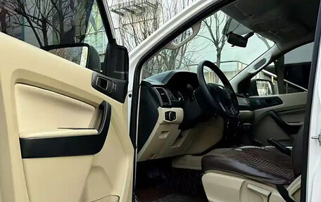 Ford Everest II, 2020 год, 3 120 000 рублей, 8 фотография