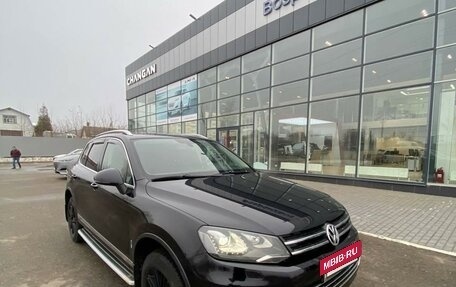 Volkswagen Touareg III, 2012 год, 1 750 000 рублей, 3 фотография