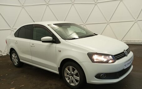 Volkswagen Polo VI (EU Market), 2012 год, 690 000 рублей, 2 фотография