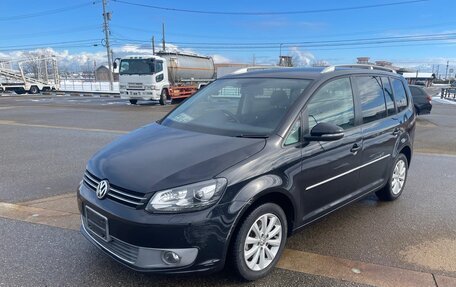 Volkswagen Touran III, 2012 год, 880 000 рублей, 8 фотография