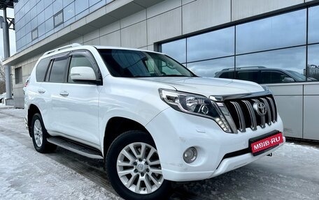 Toyota Land Cruiser Prado 150 рестайлинг 2, 2013 год, 3 050 000 рублей, 3 фотография