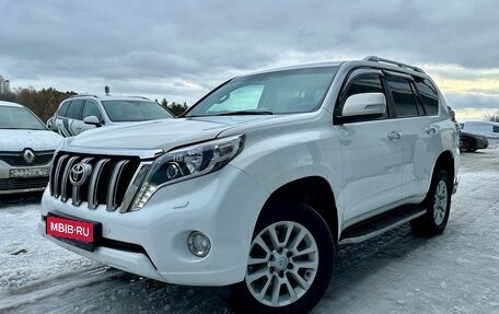 Toyota Land Cruiser Prado 150 рестайлинг 2, 2013 год, 3 050 000 рублей, 1 фотография