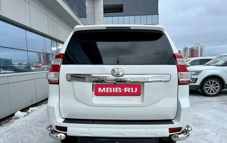 Toyota Land Cruiser Prado 150 рестайлинг 2, 2013 год, 3 050 000 рублей, 5 фотография