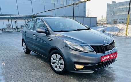 KIA Rio III рестайлинг, 2017 год, 999 000 рублей, 3 фотография