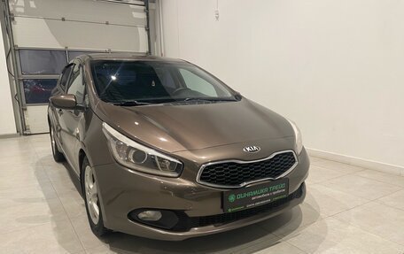 KIA cee'd III, 2013 год, 995 000 рублей, 3 фотография