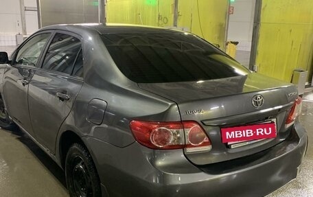 Toyota Corolla, 2011 год, 650 000 рублей, 5 фотография