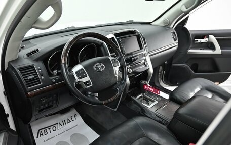 Toyota Land Cruiser 200, 2014 год, 3 399 000 рублей, 13 фотография