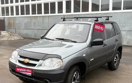 Chevrolet Niva I рестайлинг, 2013 год, 647 000 рублей, 4 фотография