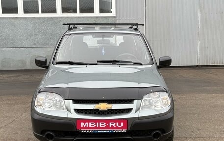 Chevrolet Niva I рестайлинг, 2013 год, 647 000 рублей, 3 фотография