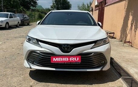 Toyota Camry, 2019 год, 2 900 000 рублей, 1 фотография