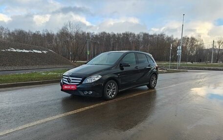 Mercedes-Benz B-Класс, 2012 год, 1 050 000 рублей, 1 фотография