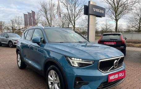 Volvo XC40 I, 2023 год, 4 945 000 рублей, 3 фотография