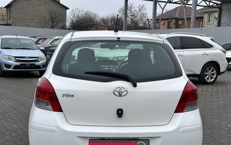 Toyota Vitz, 2009 год, 639 900 рублей, 4 фотография