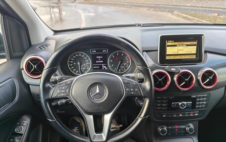 Mercedes-Benz B-Класс, 2012 год, 1 050 000 рублей, 16 фотография