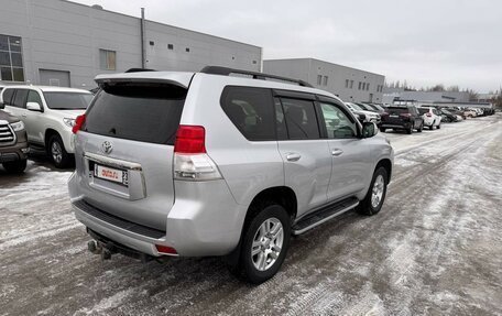 Toyota Land Cruiser Prado 150 рестайлинг 2, 2010 год, 2 845 000 рублей, 3 фотография