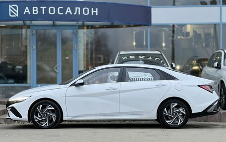 Hyundai Elantra, 2024 год, 2 750 000 рублей, 2 фотография