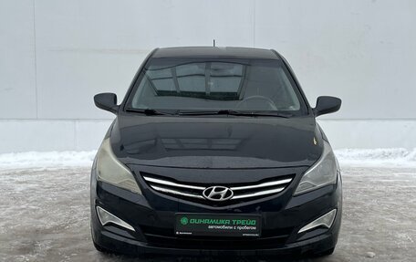 Hyundai Solaris II рестайлинг, 2015 год, 800 000 рублей, 2 фотография