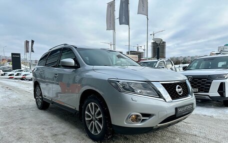 Nissan Pathfinder, 2016 год, 2 080 000 рублей, 3 фотография