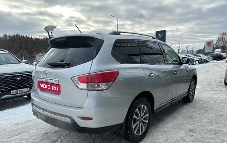 Nissan Pathfinder, 2016 год, 2 080 000 рублей, 4 фотография