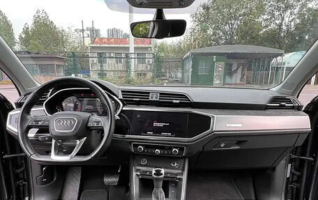 Audi Q3, 2022 год, 2 560 000 рублей, 8 фотография