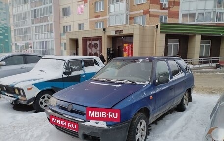 Skoda Felicia I рестайлинг, 1996 год, 100 000 рублей, 2 фотография