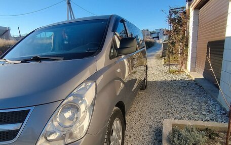 Hyundai Grand Starex Grand Starex I рестайлинг 2, 2011 год, 1 950 000 рублей, 8 фотография