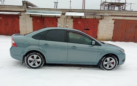 Ford Focus II рестайлинг, 2010 год, 800 000 рублей, 3 фотография