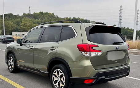 Subaru Forester, 2022 год, 2 500 000 рублей, 6 фотография