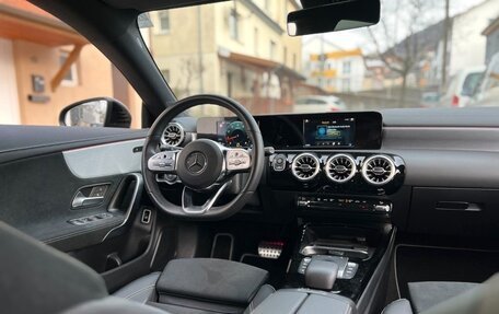 Mercedes-Benz CLA, 2021 год, 3 400 000 рублей, 10 фотография