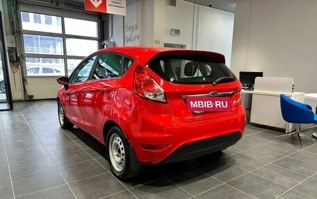 Ford Fiesta, 2015 год, 935 000 рублей, 7 фотография