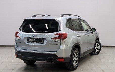 Subaru Forester, 2018 год, 2 855 000 рублей, 5 фотография