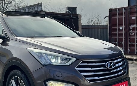 Hyundai Santa Fe III рестайлинг, 2013 год, 2 350 000 рублей, 4 фотография