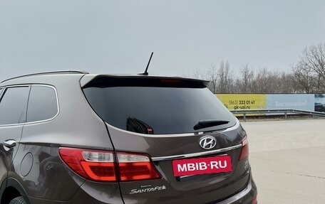 Hyundai Santa Fe III рестайлинг, 2013 год, 2 350 000 рублей, 38 фотография