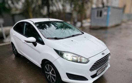 Ford Fiesta, 2015 год, 790 000 рублей, 3 фотография