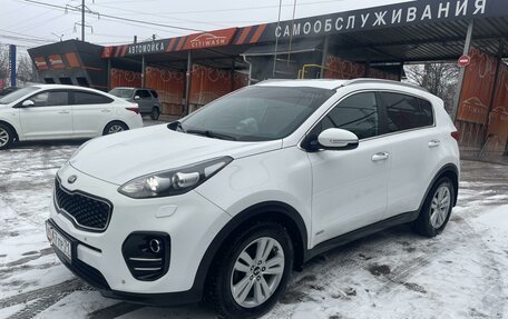 KIA Sportage IV рестайлинг, 2018 год, 2 200 000 рублей, 2 фотография