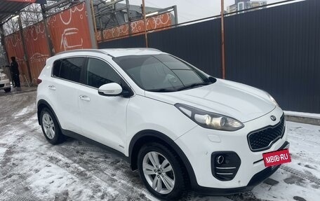 KIA Sportage IV рестайлинг, 2018 год, 2 200 000 рублей, 3 фотография