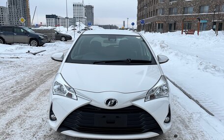 Toyota Vitz, 2019 год, 1 280 000 рублей, 4 фотография