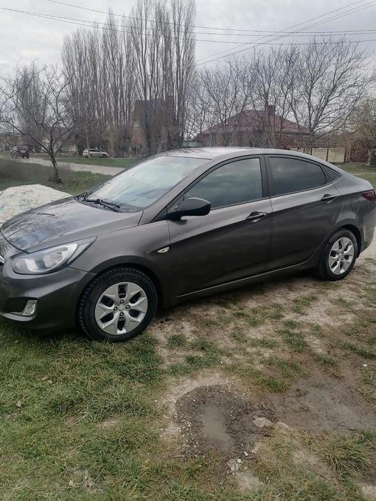 Hyundai Solaris I, 2014 год, 777 777 рублей, 4 фотография