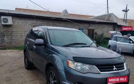 Mitsubishi Outlander III рестайлинг 3, 2005 год, 1 100 000 рублей, 1 фотография