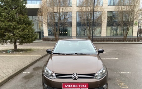 Volkswagen Polo VI (EU Market), 2014 год, 1 000 000 рублей, 1 фотография