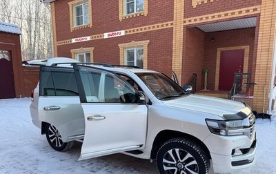 Toyota Land Cruiser 200, 2017 год, 7 600 000 рублей, 1 фотография